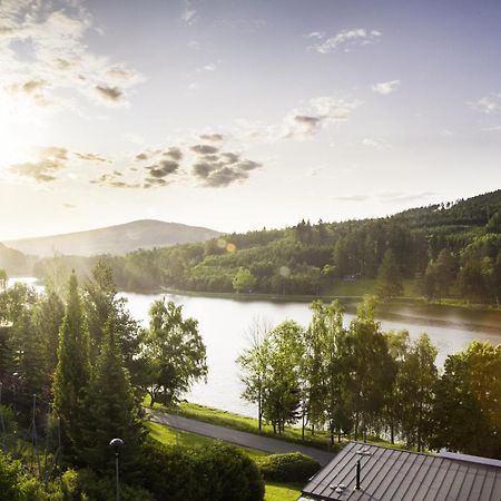 Penzion U Prehrady Luhačovice 외부 사진