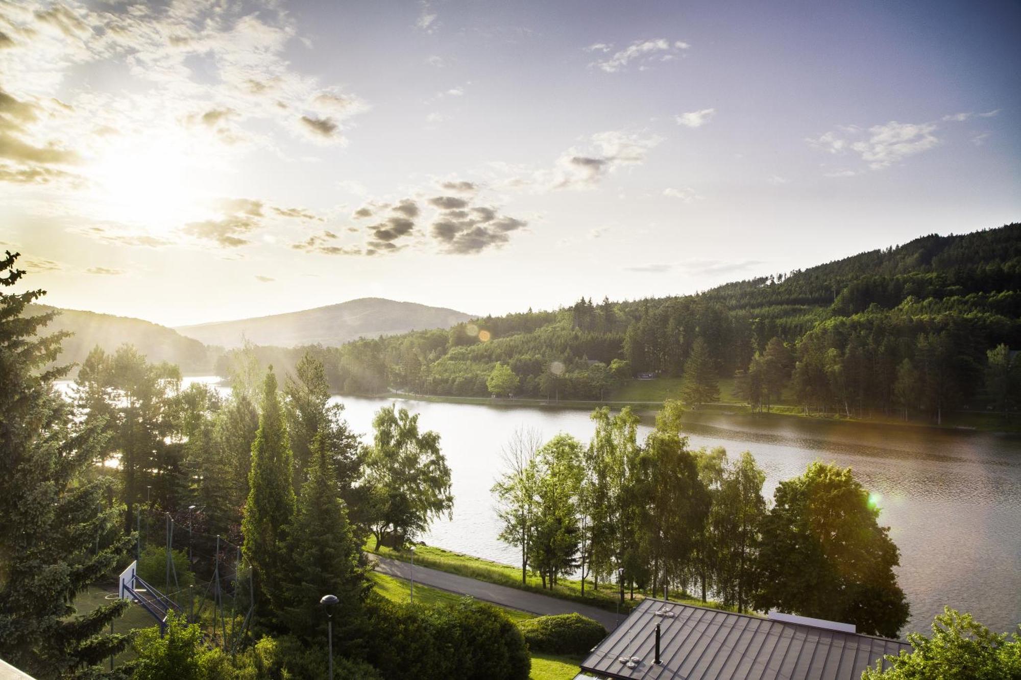 Penzion U Prehrady Luhačovice 외부 사진